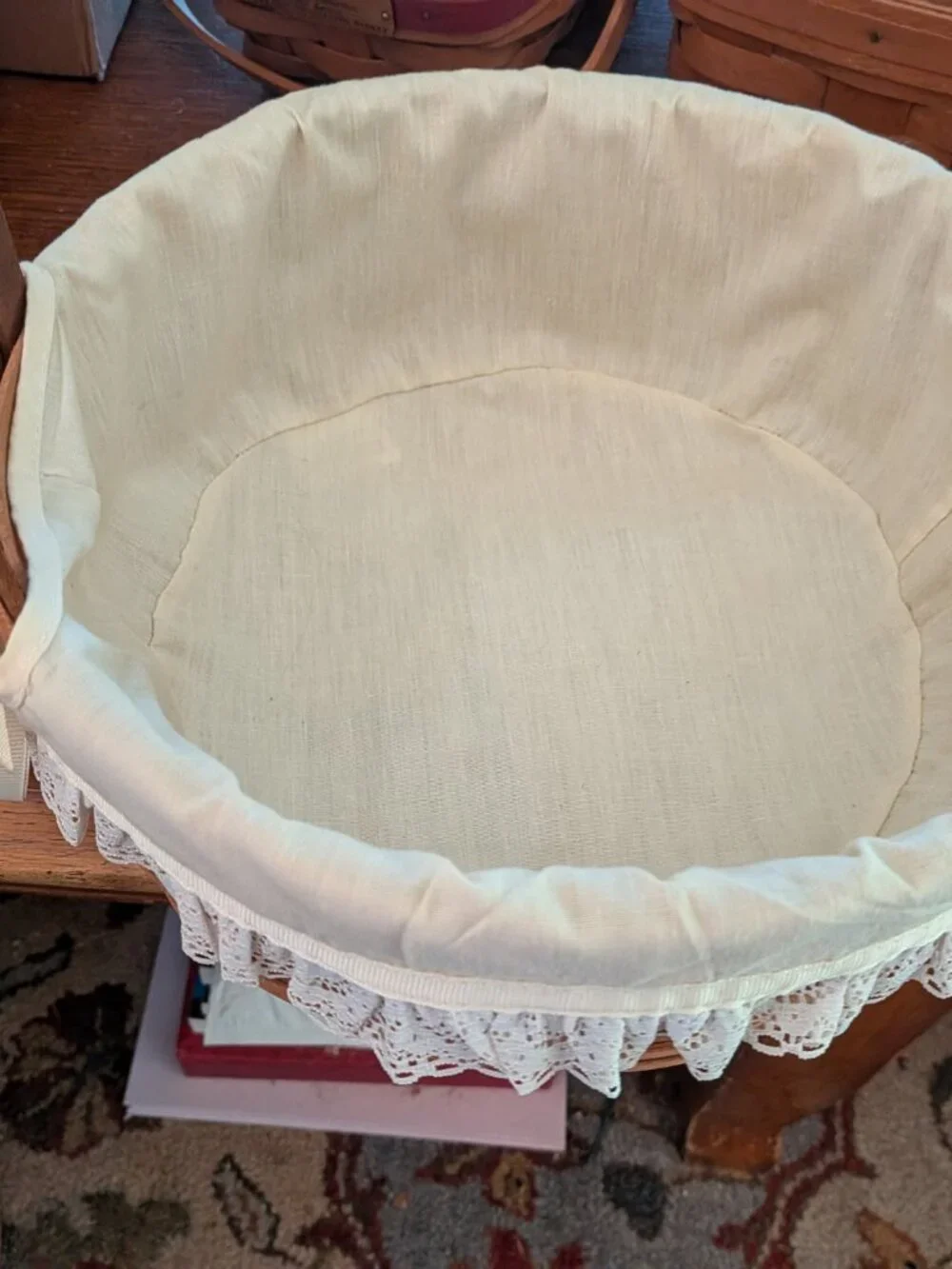 Longaberger Darning Basket With Original Muslim Liner